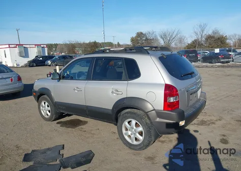 2005 Hyundai Tucson Gls/Lx z USA, uszkodzony, nr VIN KM8JN72D95U170237